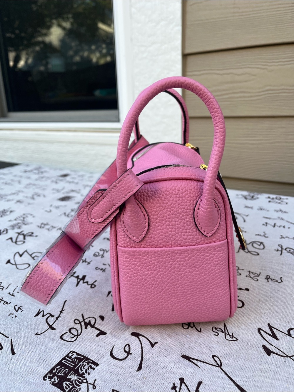 Handmade Pink Genuine Togo Leather Crossbody Handbag 19cm - New - Picture 3 of 12